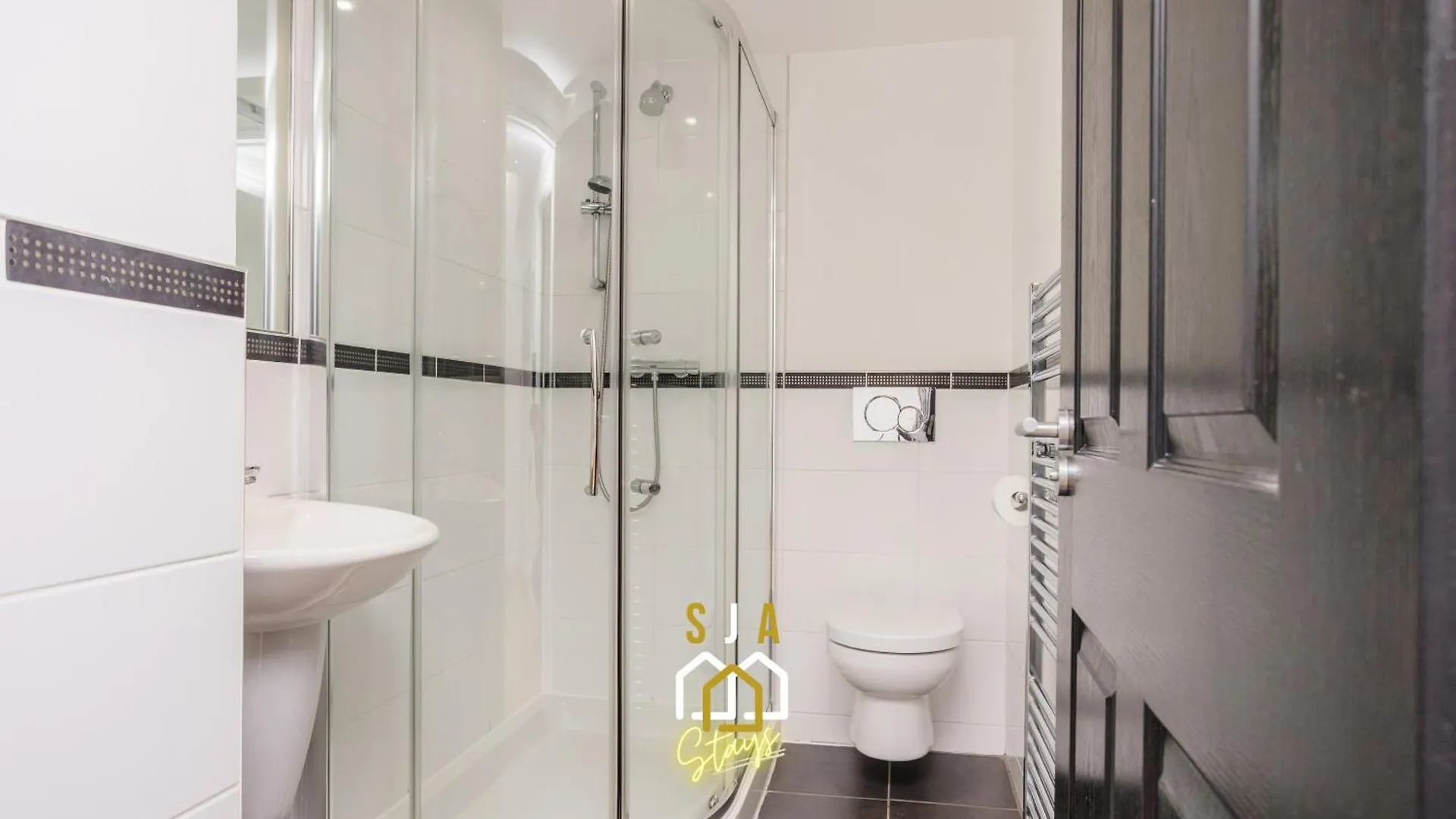 Dee Retreat 6 - SJA Stays - 1 Bed Apartment 阿伯丁 英国