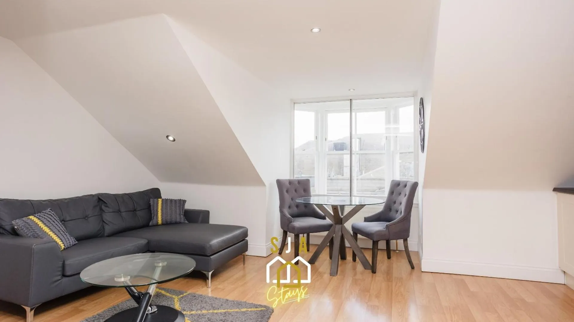 Dee Retreat 6 - SJA Stays - 1 Bed Apartment 阿伯丁